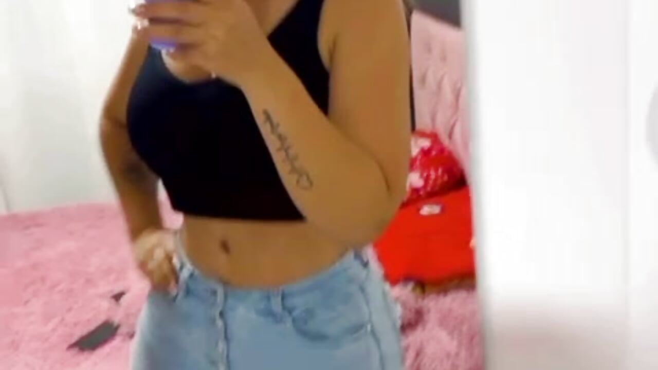 1000229755 - فيديو من AlissonPeach01 موديل الكام