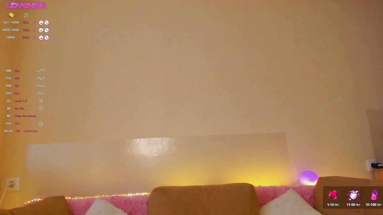 bras try on show - video by Miss_Mila_ cam model