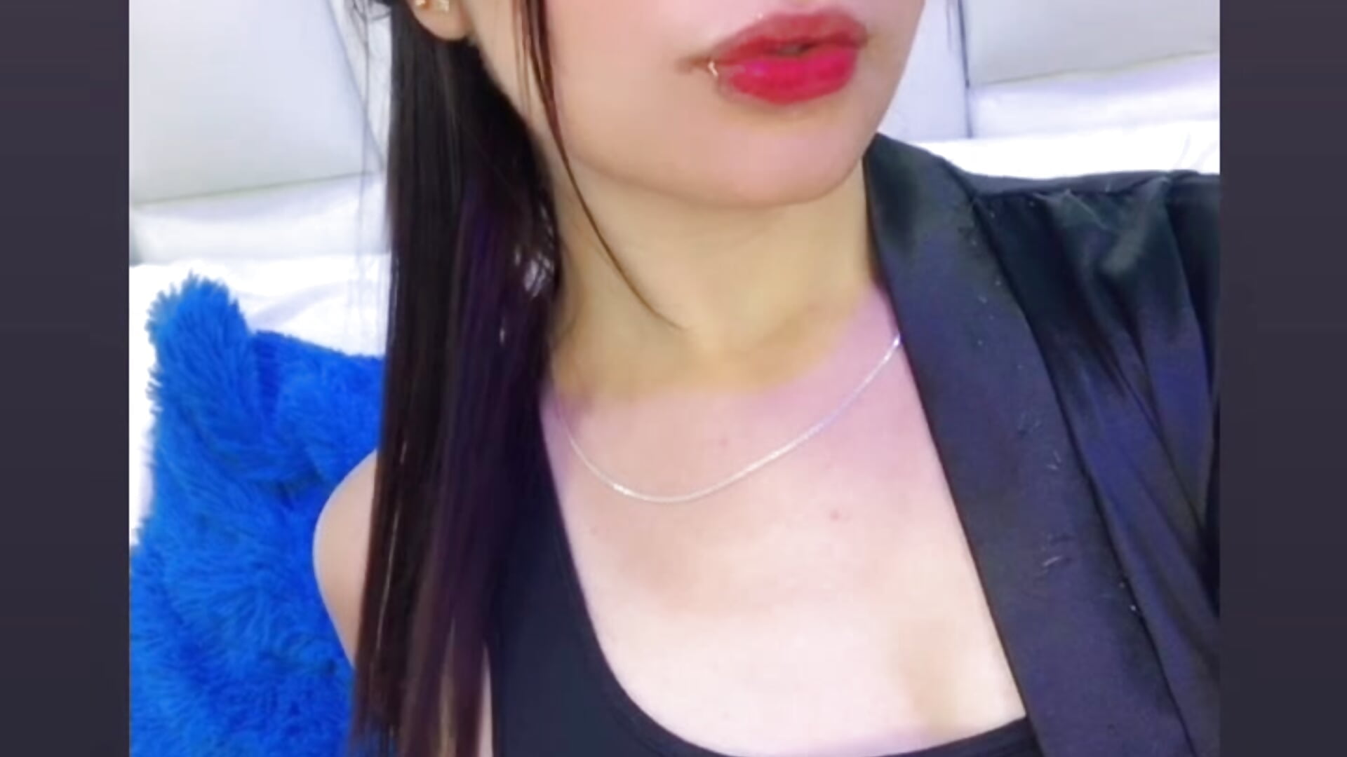 7c1afa7d756b4cdbba0d35bc9bf6e140 - відео від вебкаммоделі karla-thomsom10