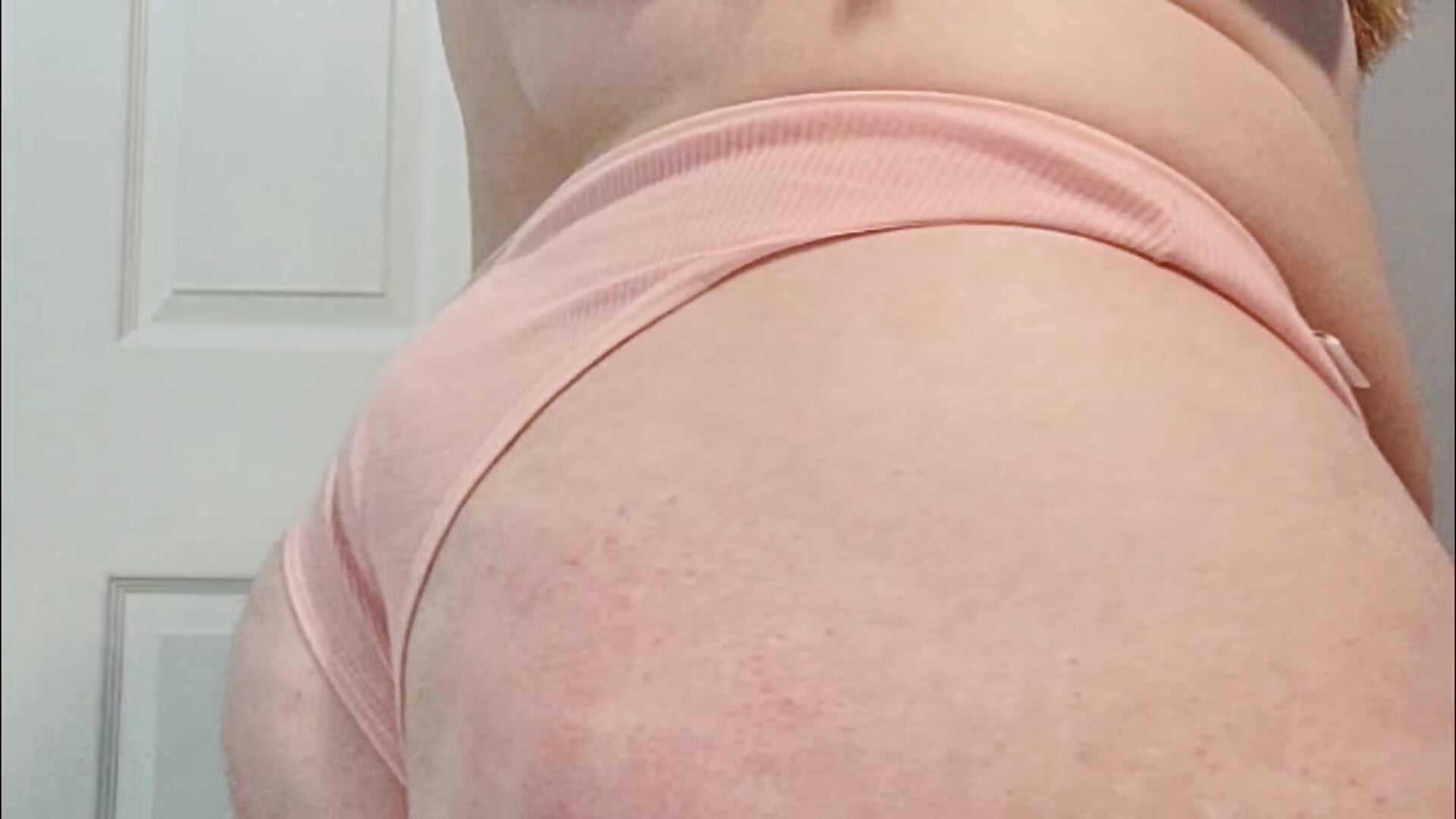 Hit my ass - video oleh tinytiffsnif