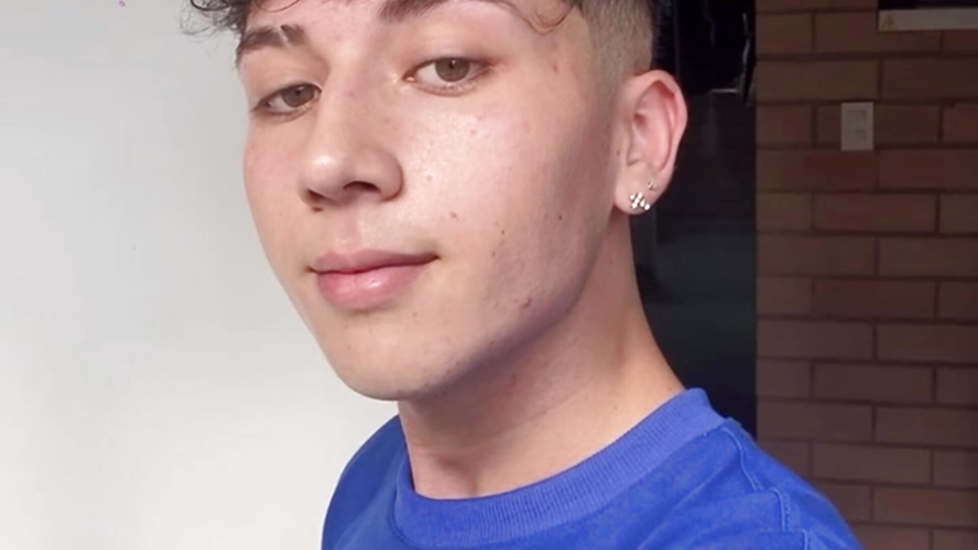 😏😏😏 - video by Casper___kyy cam model