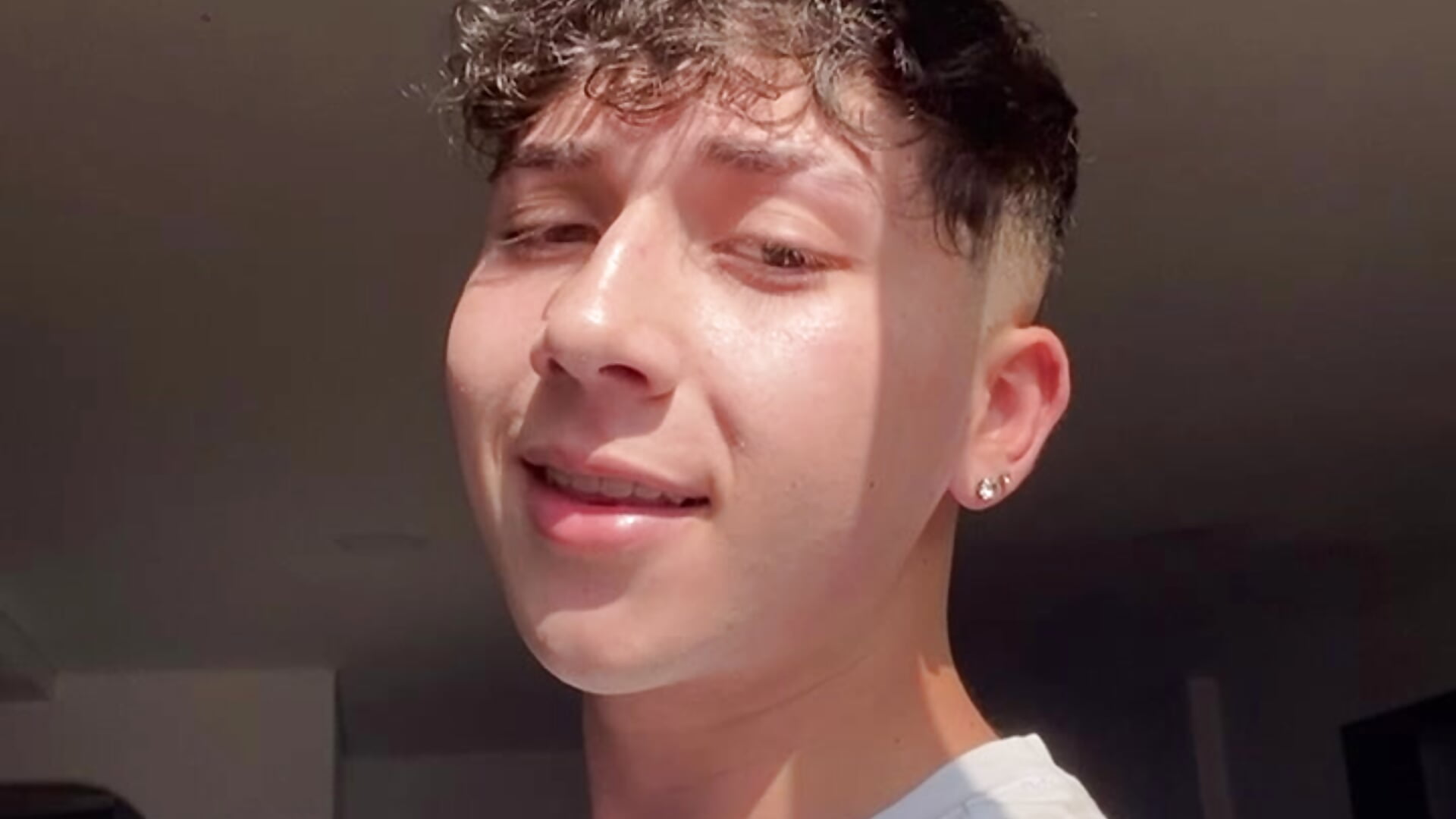 :) - video by Casper___kyy cam model