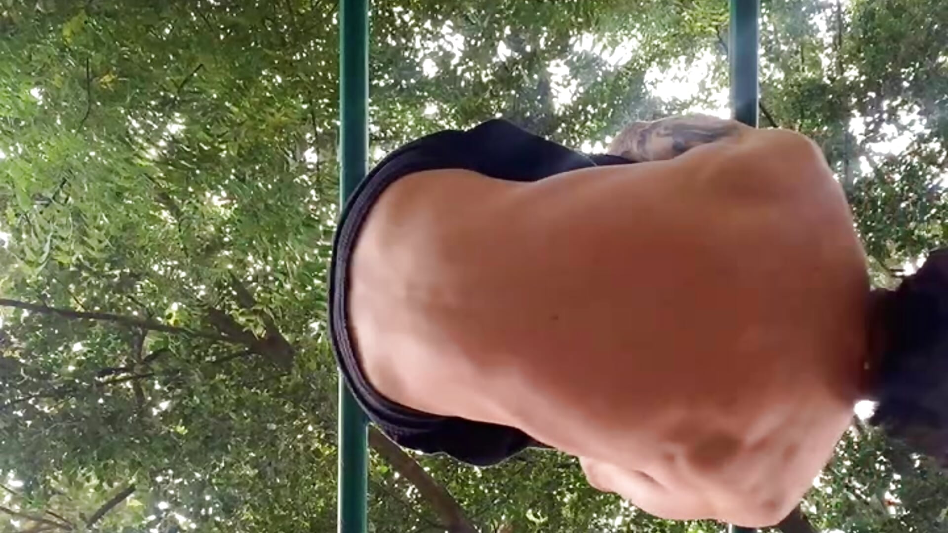 felix DOING EXERCISE🤩 - video by felix__star cam model