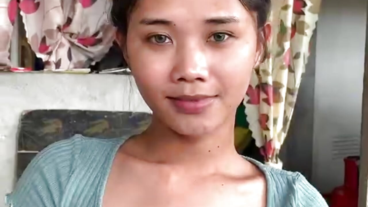 No Make Up and With Make up Maria - video by Holly_Molly_24 cam model