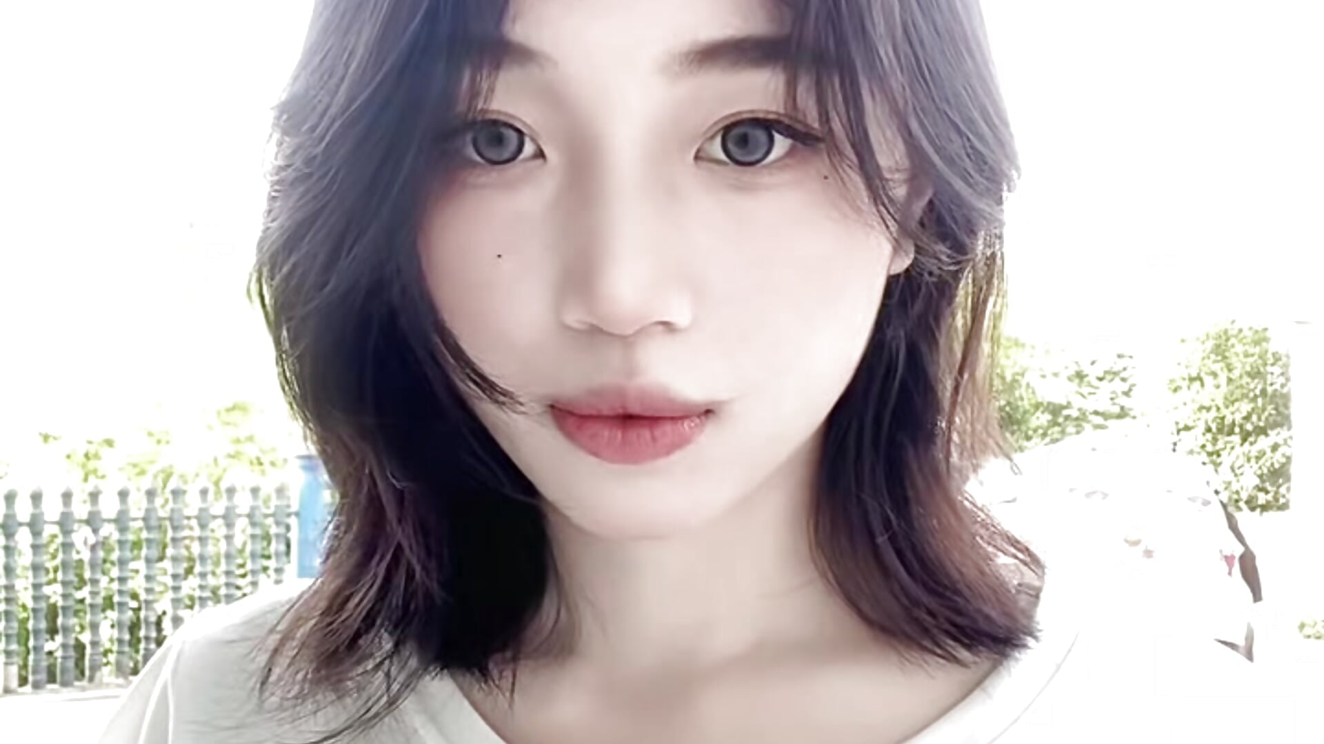 哈喽 - βίντεο μοντέλου lingbb888