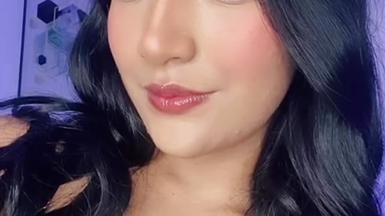 WhatsApp Video 2026-01-09 at 10,47,09 PM– Beverly_johnson kameramodell videója