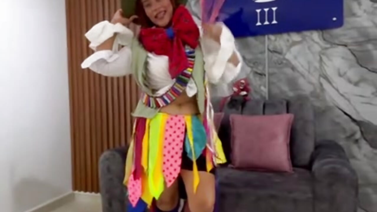 mad hatter - video by evvaa_moon69 cam model