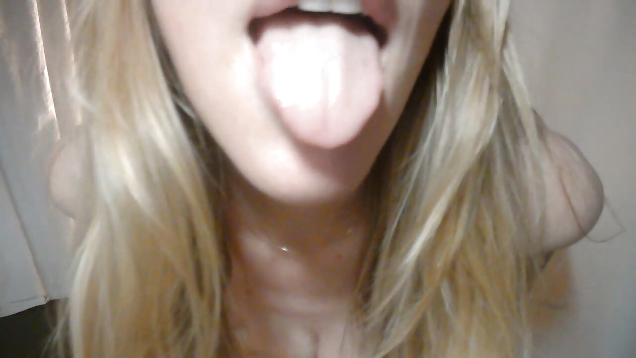 you can cum in my mouth.. - video oleh model kamera StacyNextdoor