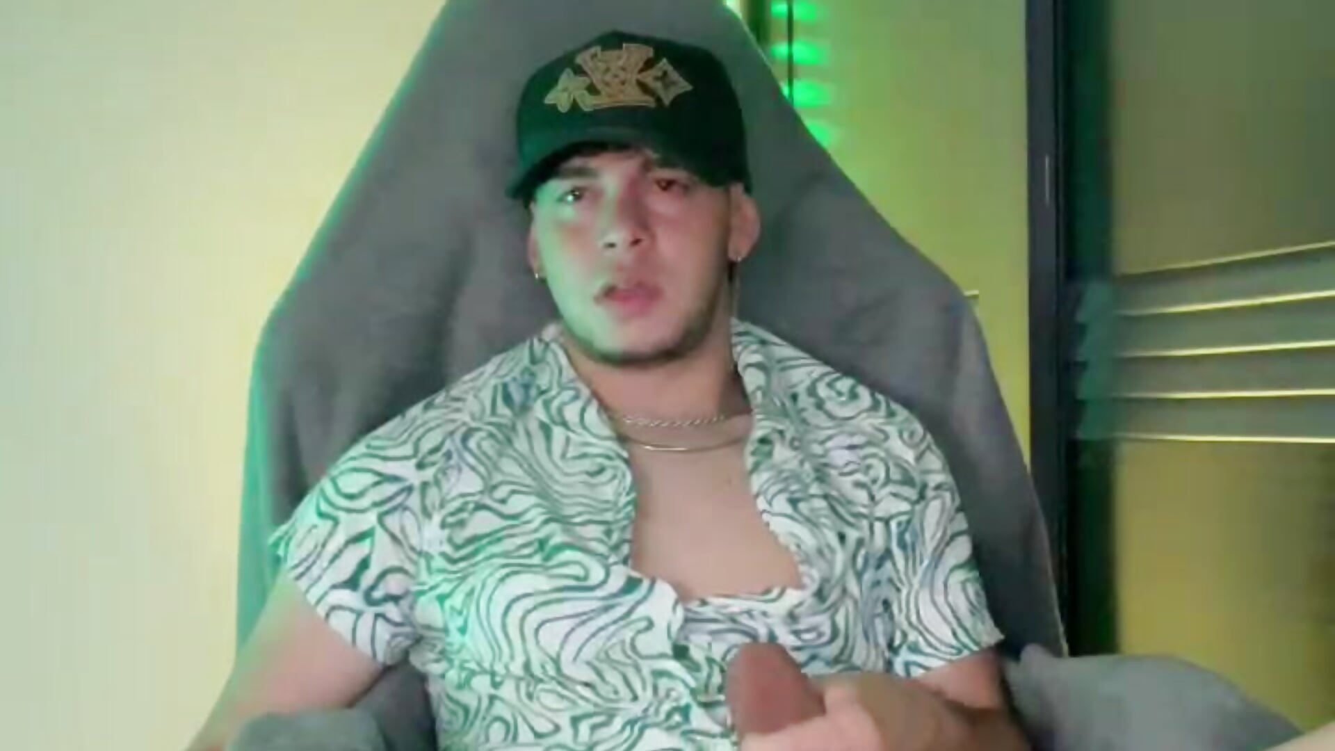 🐽🍆 - video by enzo_vittale03_ cam model