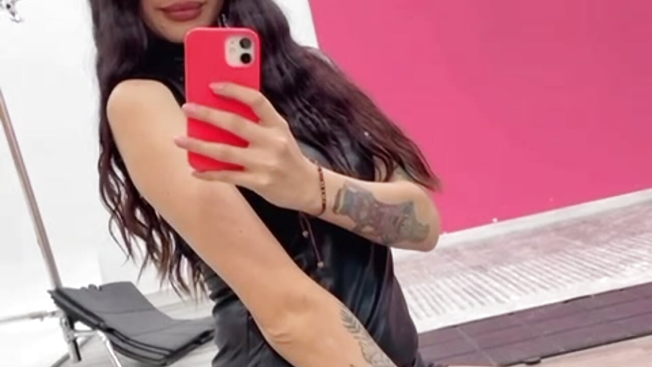 Hello Guys ♥ - video by ValentinaBianchi cam model