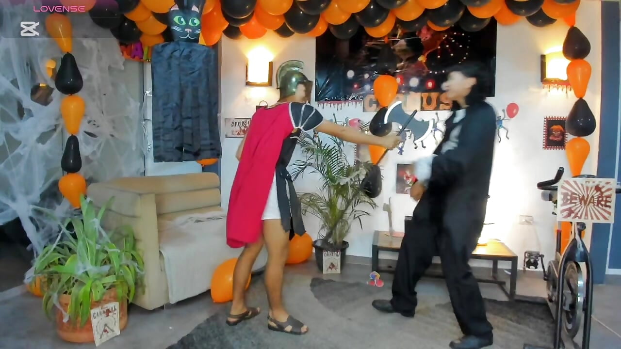 HAPPY HALLOWEEN!! - video di Playhardsexx modella di cam