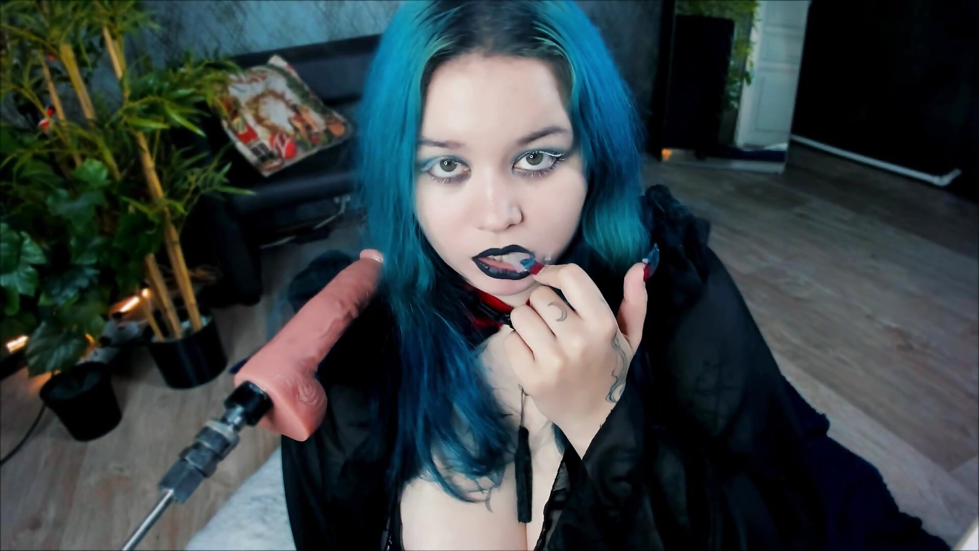 BJ with vape - Mira_Fyre 캠 모델의 동영상