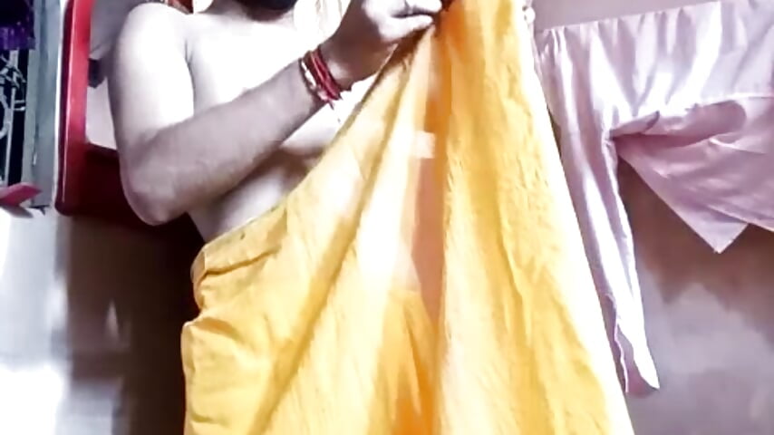 traditional look (dhoti) - video by Stubborndesiboy cam model