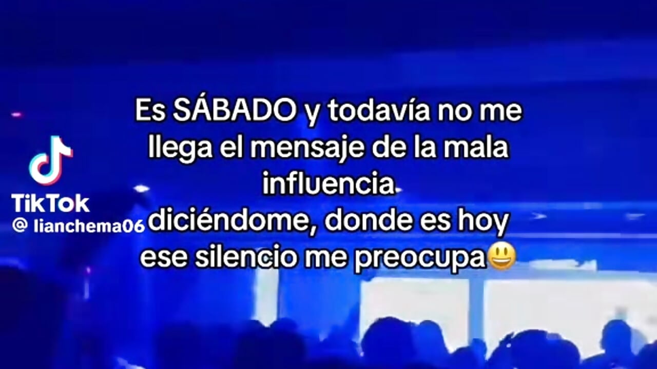 10000070752971526493017533686.mp4 - video by karolsamanta cam model