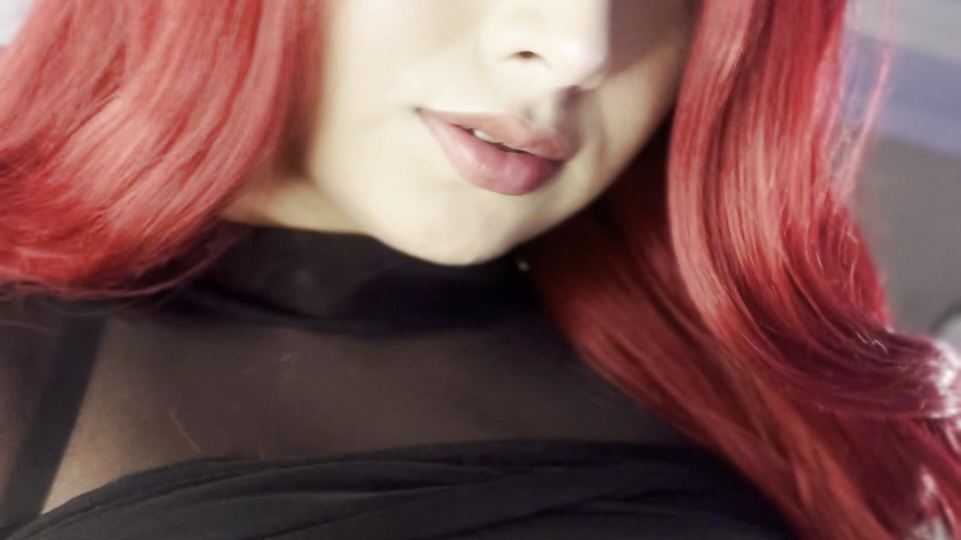 I lift my dress without being discovered!! ohhhh save meeeeee - video by jesse_veraa_ cam model