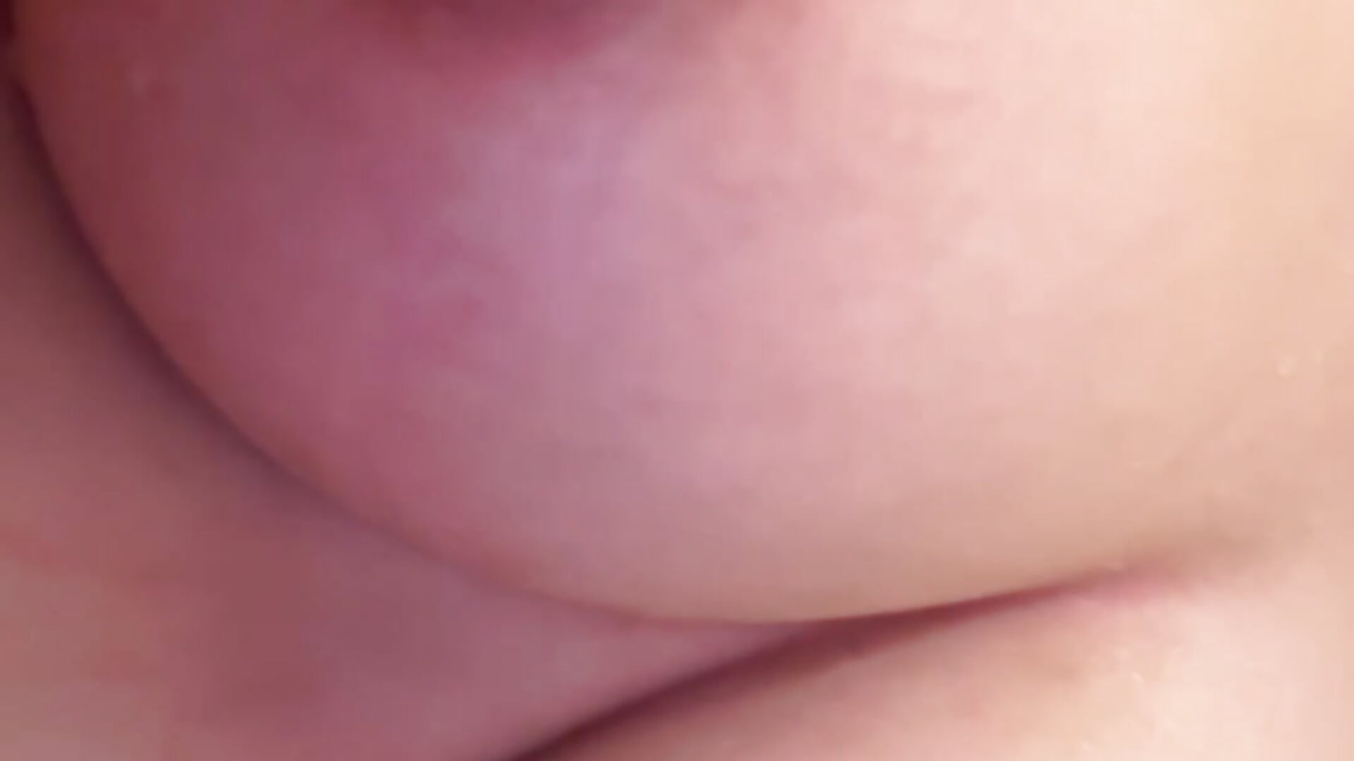 まゆのプルプルおっぱい(（^ω^）)(*ºωº)σﾂﾝﾂﾝ