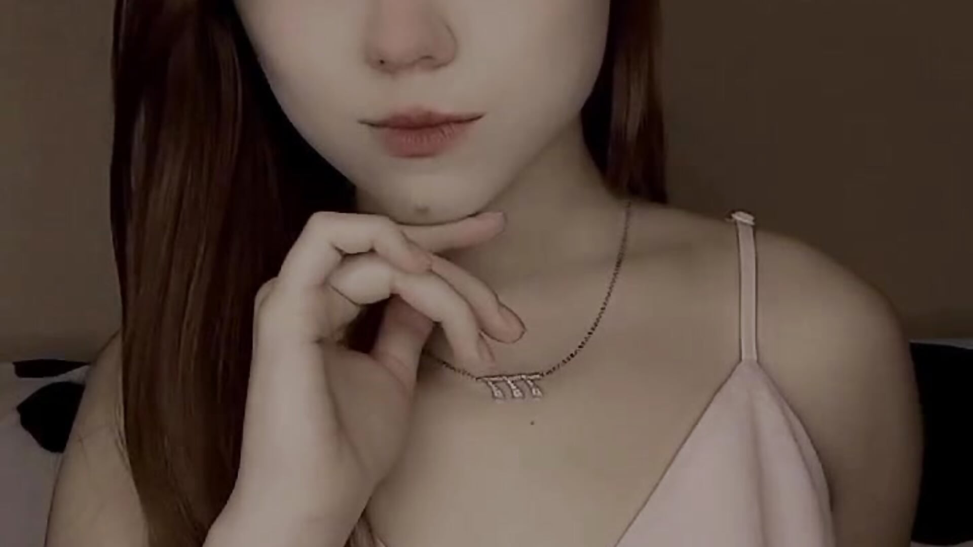 My vibe’s a spark—light it up! ✨ - CloverDrews 캠 모델의 동영상