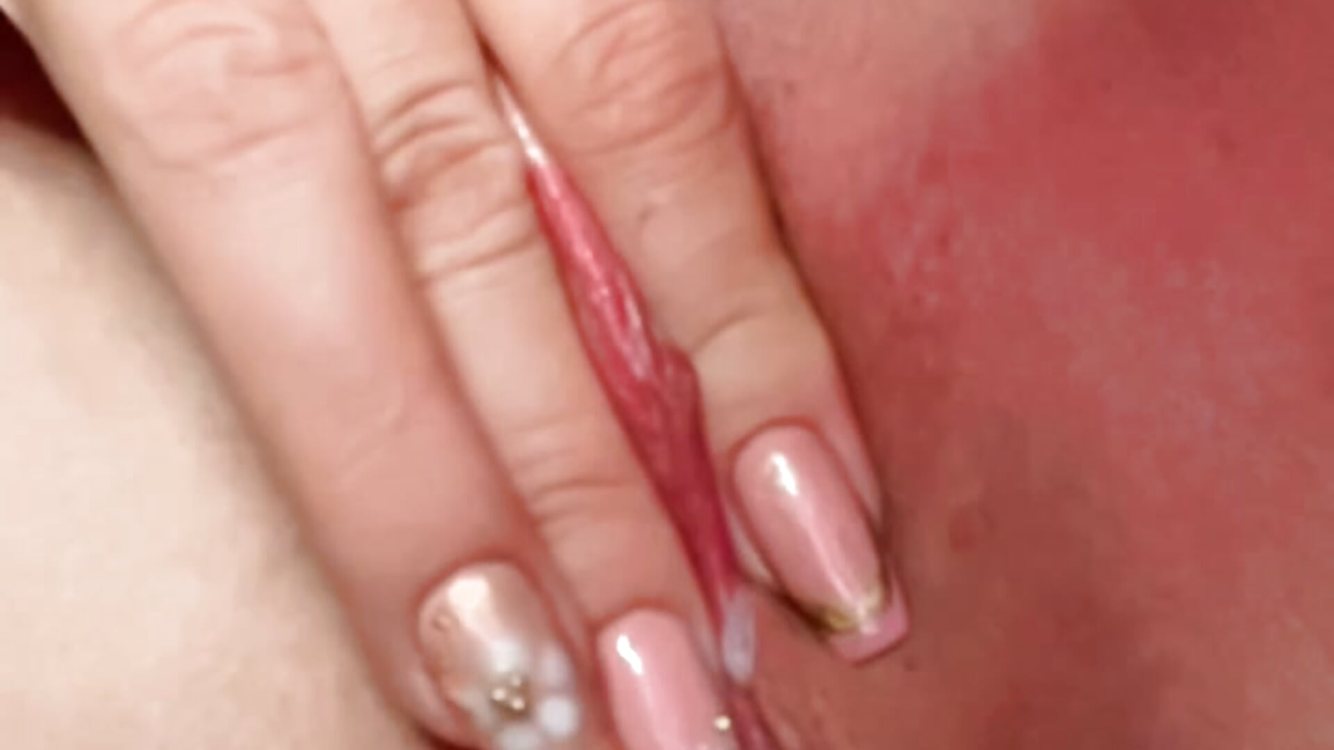 Wet pussy, pussy milk, pink pussy, shaved pussy - відео від вебкаммоделі Jannieth
