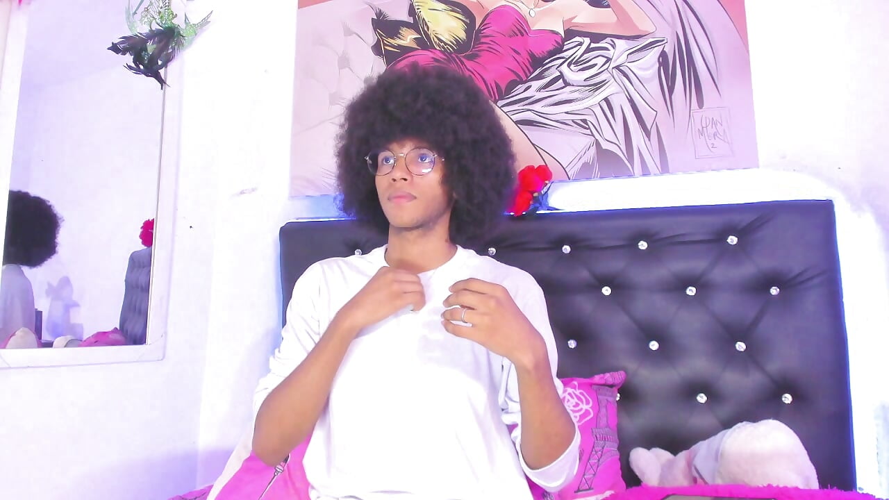 2025-06-05 08-13-22 - video by DEAMOL cam model