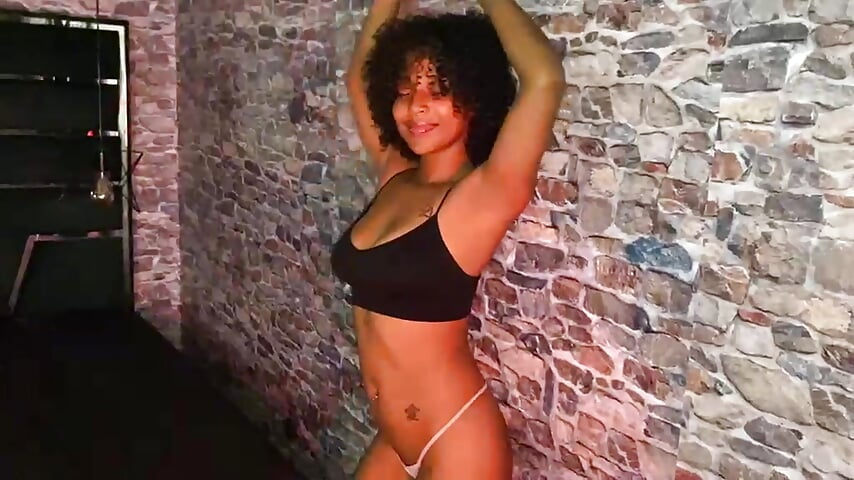 hi daddy, I'm back to fulfill your fantasies  🥵🔥 - video by WILD_FIREE_ cam model