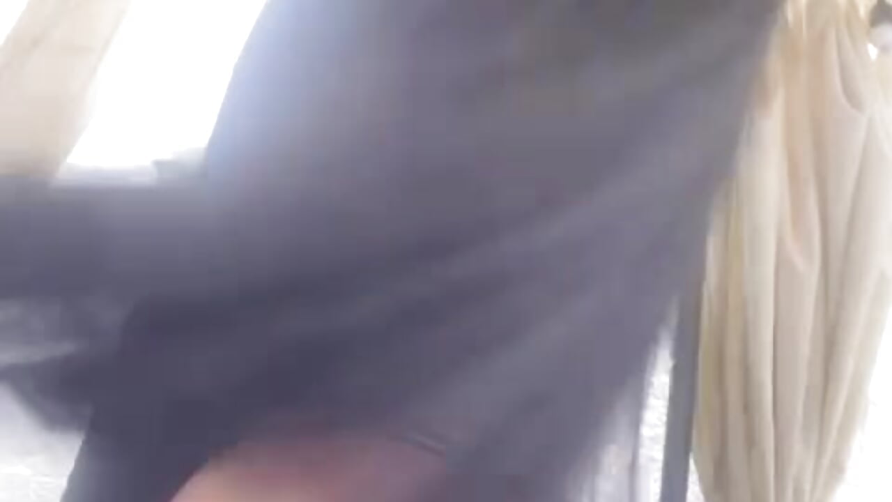 🔥😏🥵 - video by manyaa_ cam model