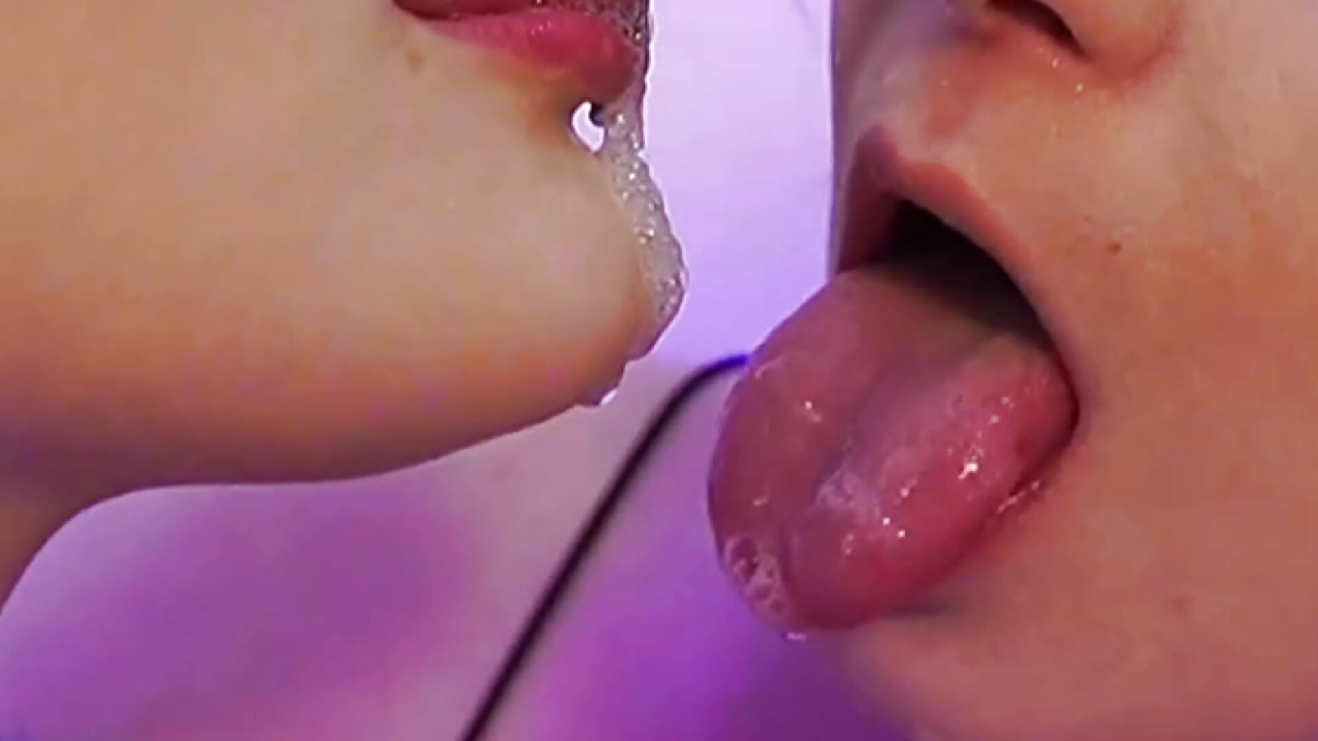 [Short] Saliva Play - فيديو من sova_energy
