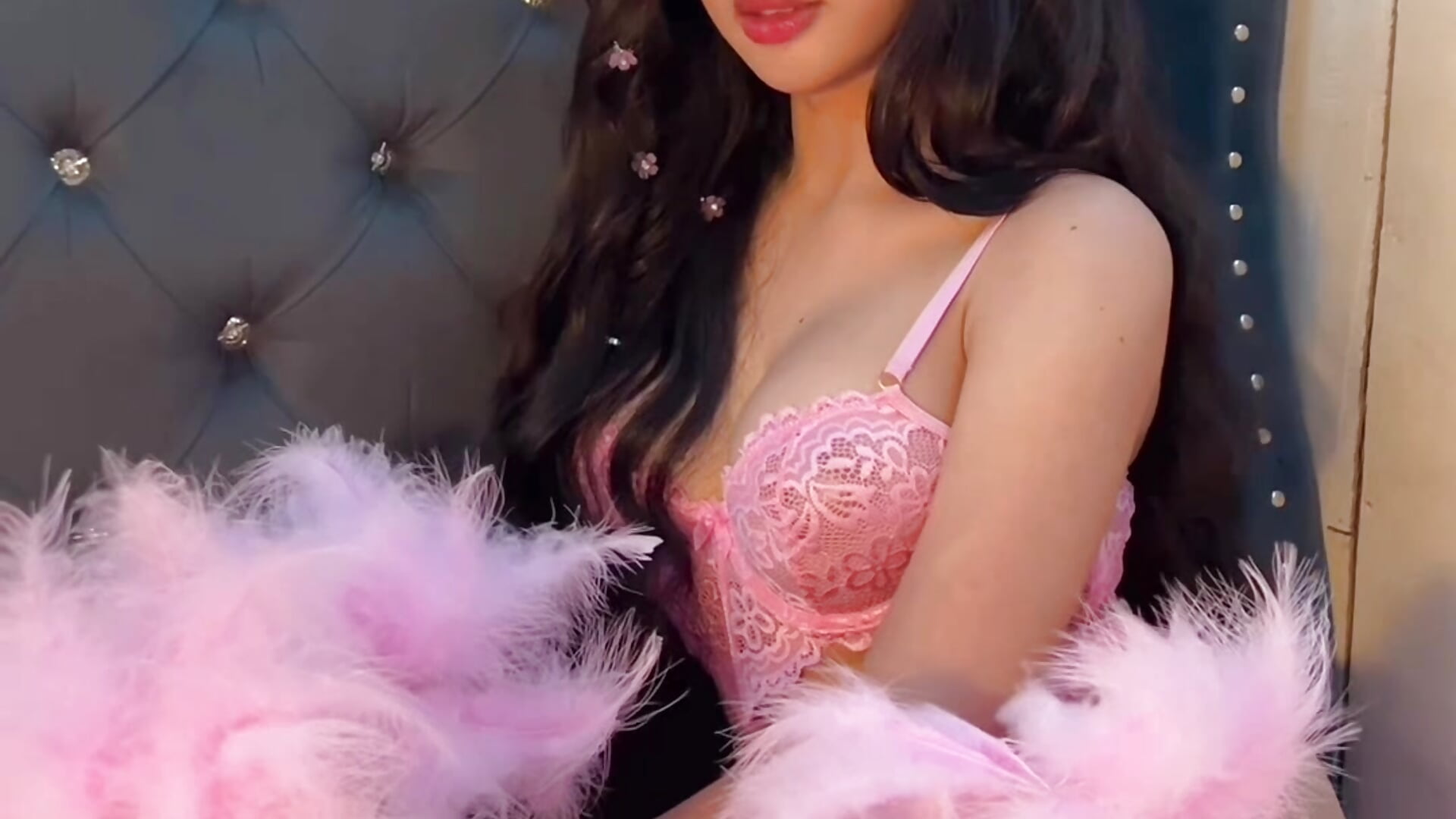 Your favorite sweetheart – video af urloveamelia cam-model