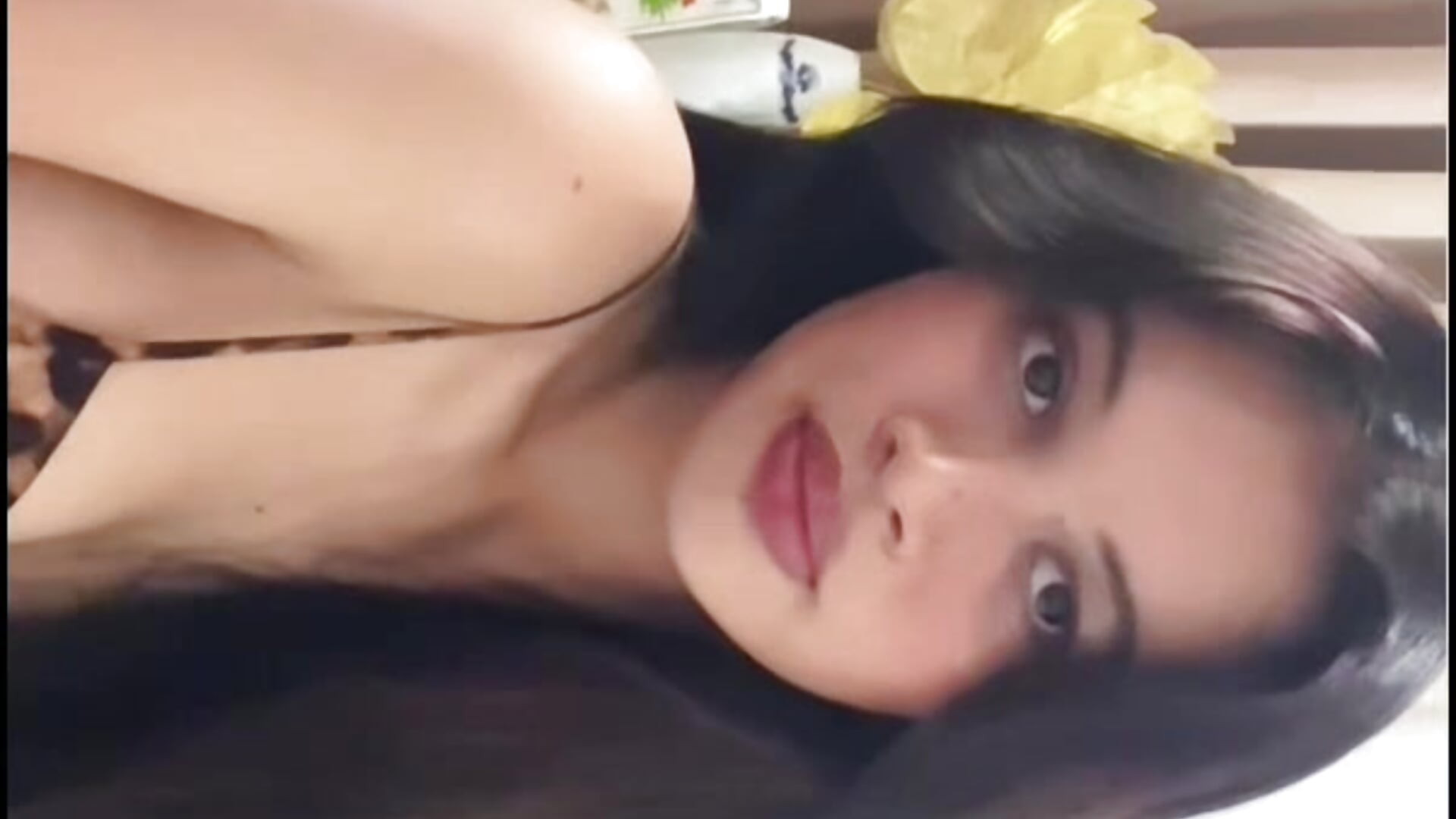 Choosing softness today 💕 – video af urloveamelia cam-model