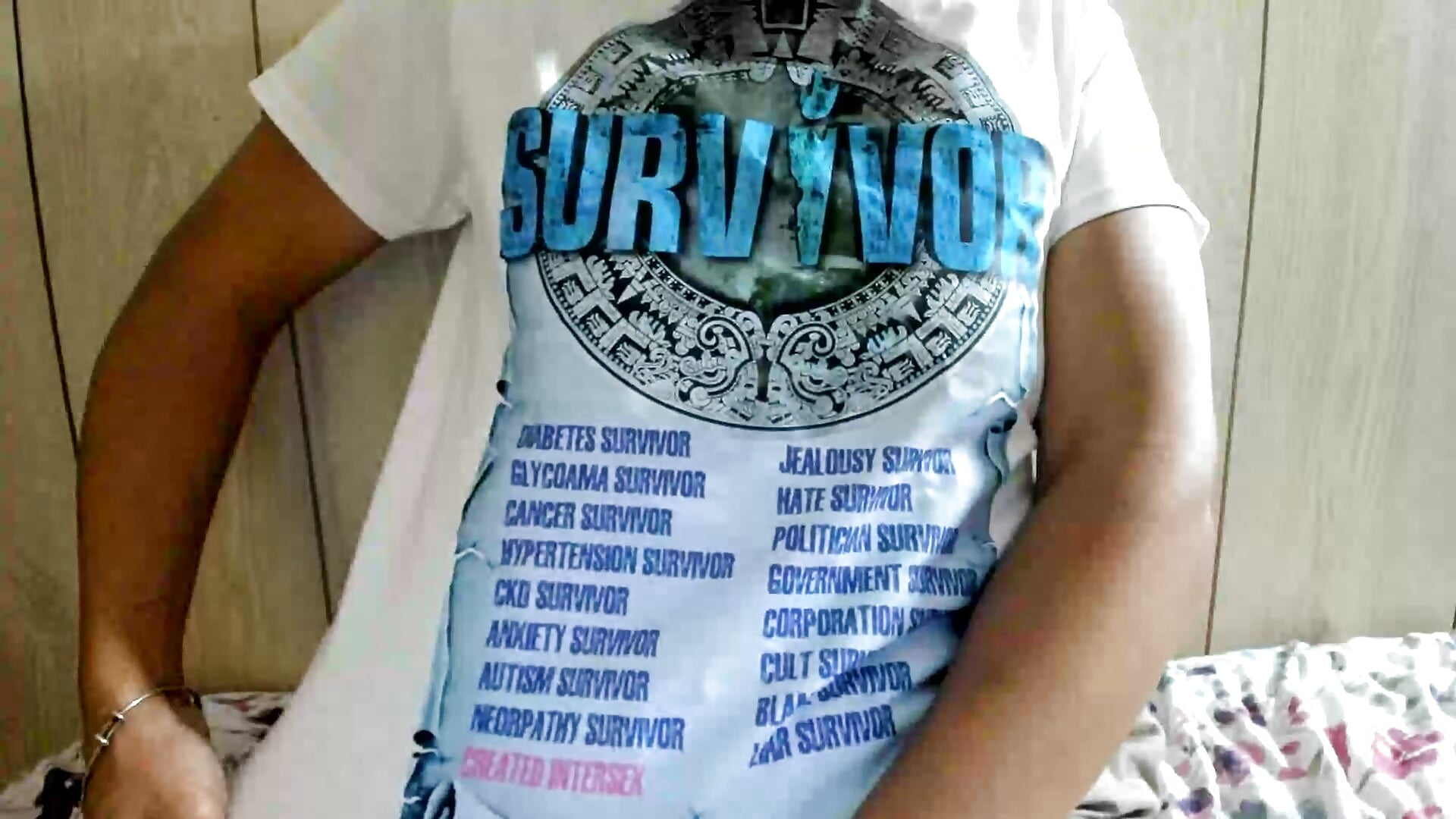 Survivor - video by NaturalBeautyQueen cam model