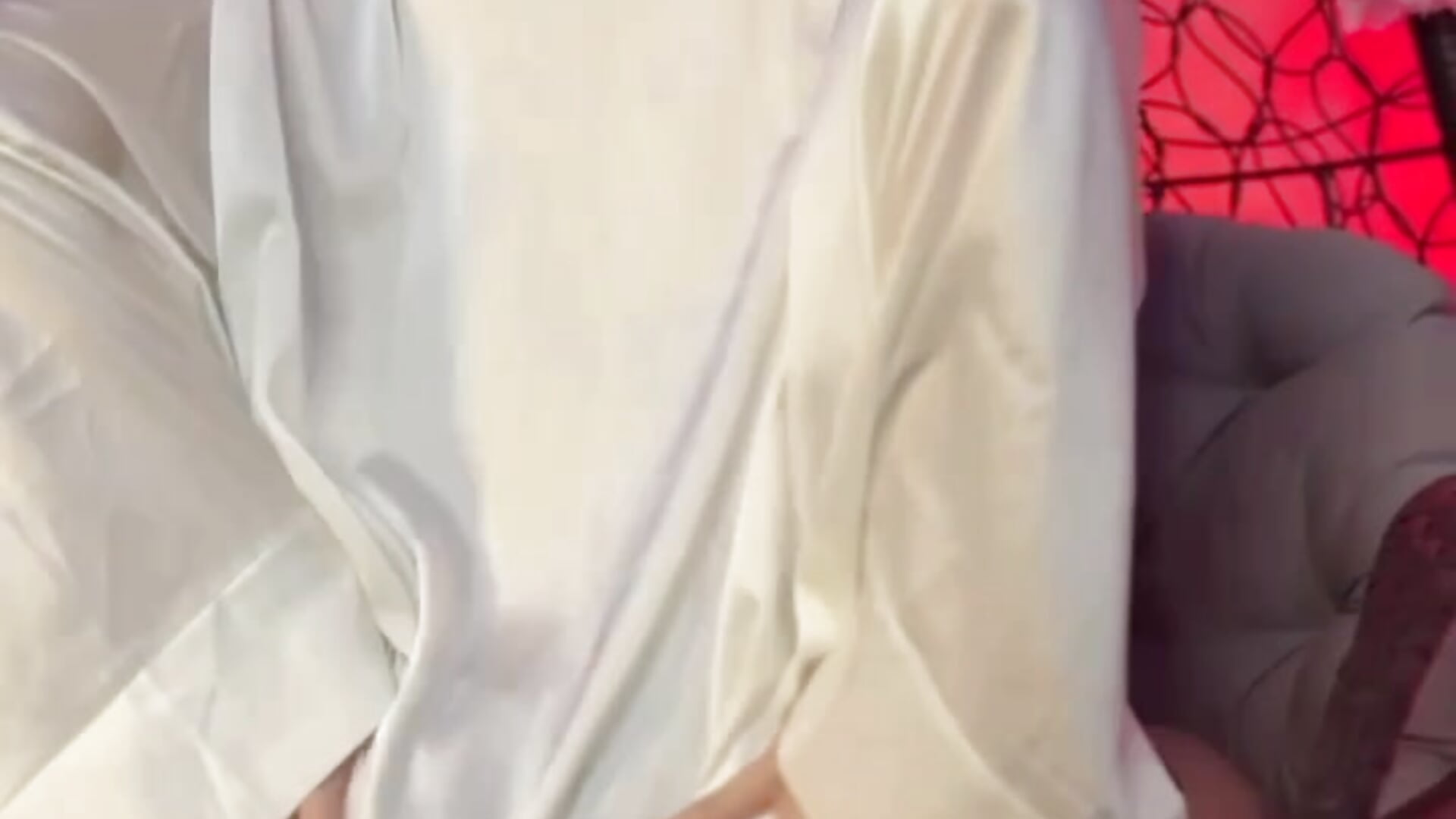 Hope u love my ass, will u tease it a little ? 🤭 - video by Kiki_Stacy cam model