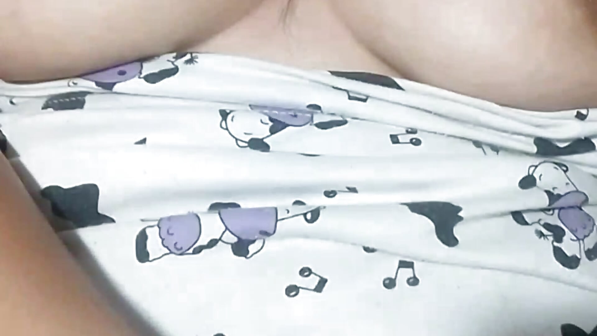 Traviesa en pijama — filmik sexy_nara_91_, modela(-lki) na kamerkach