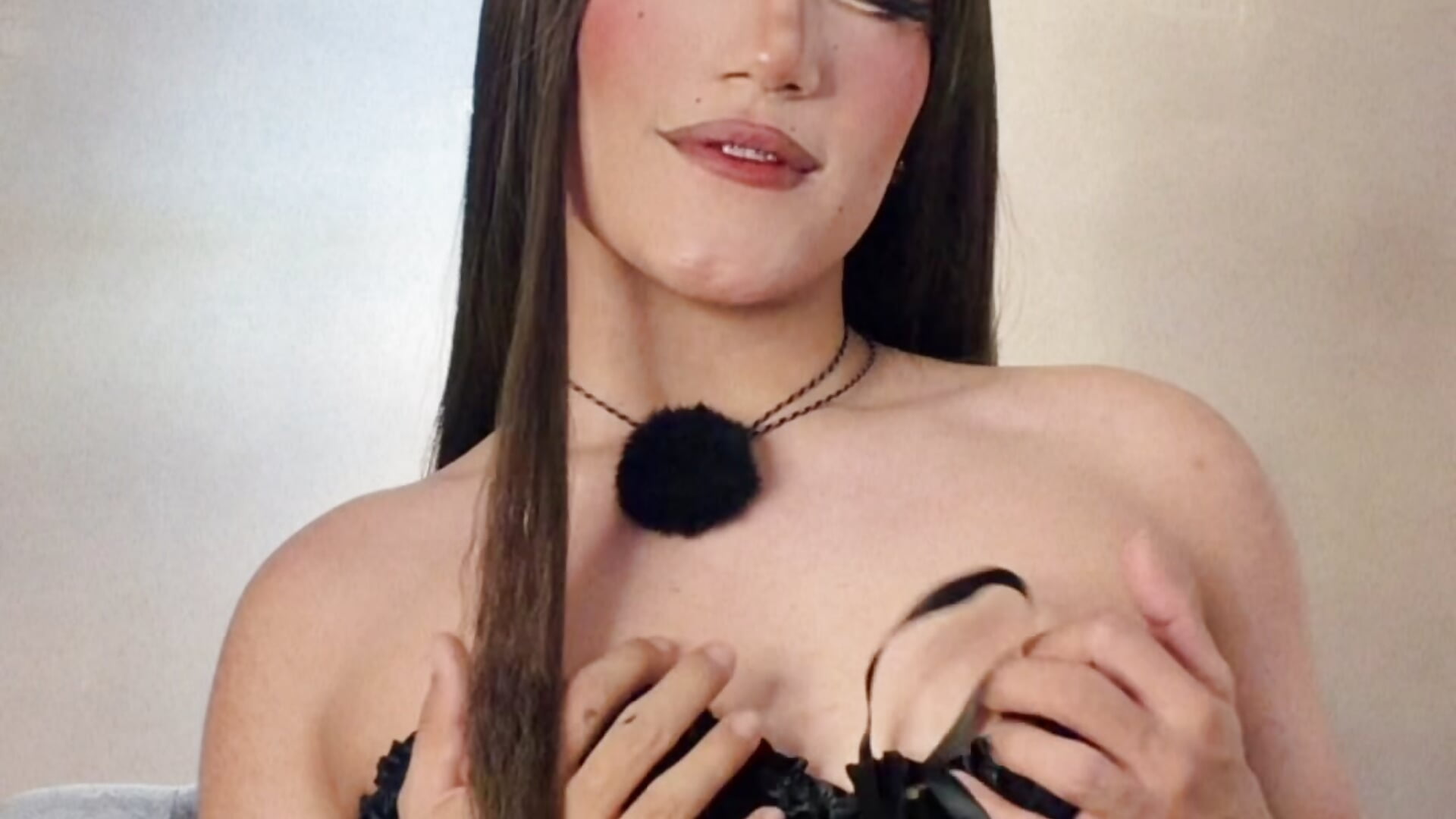 Трендове відео  510 вебкаммоделі samycute_