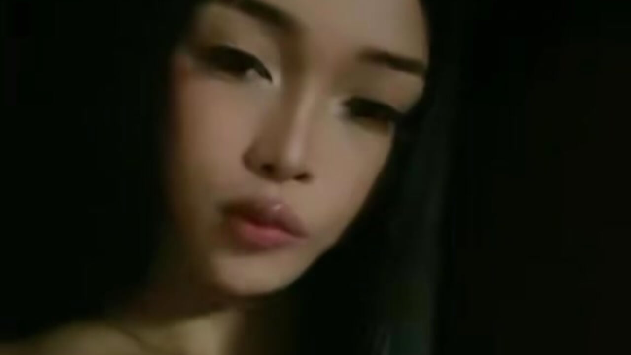 I HOPE  LIKE IT KISSES - vídeo de la modelo de cam holyakiesha