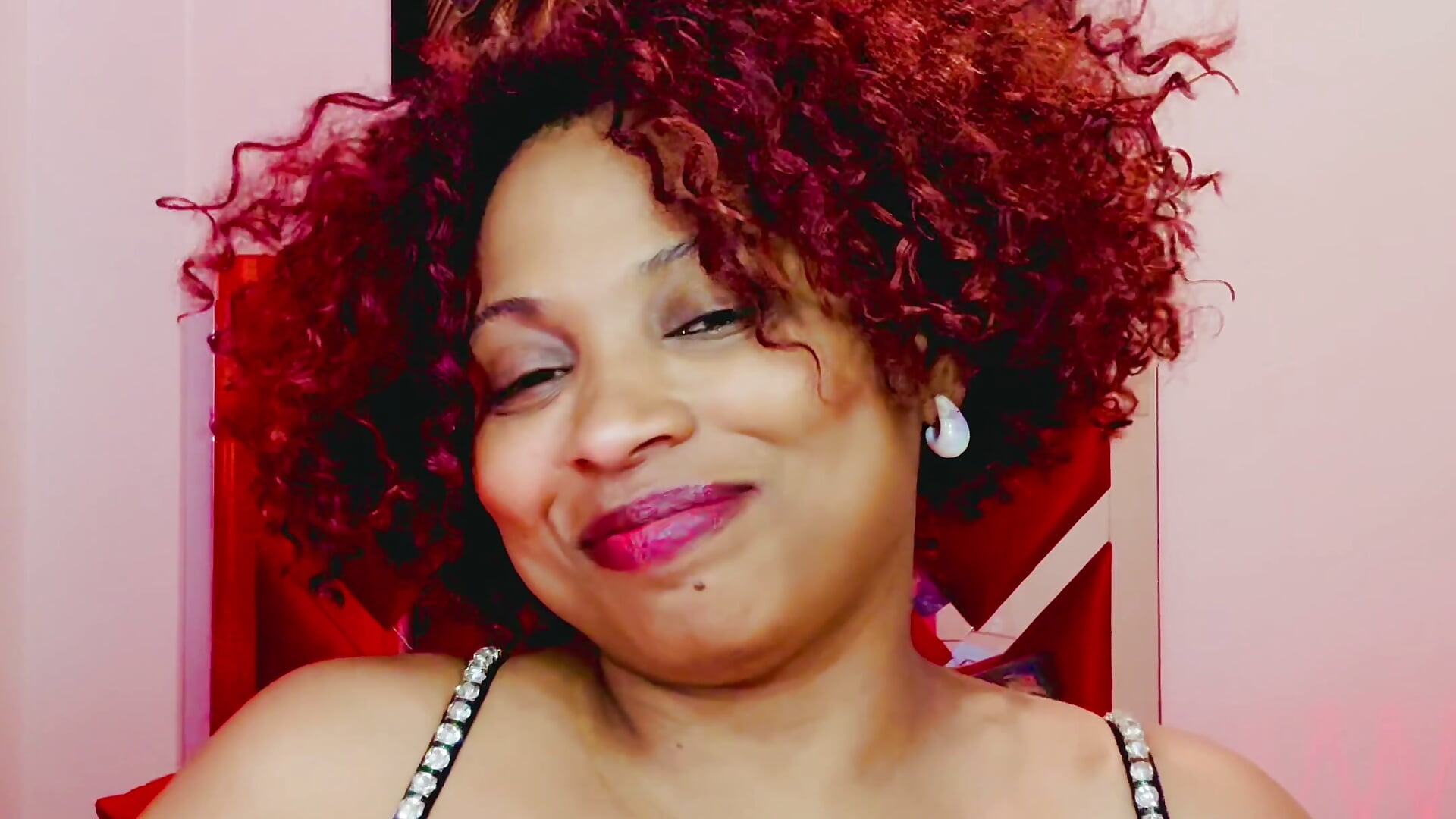 Who am I? - Video von LiloTorontoo Cam-Model