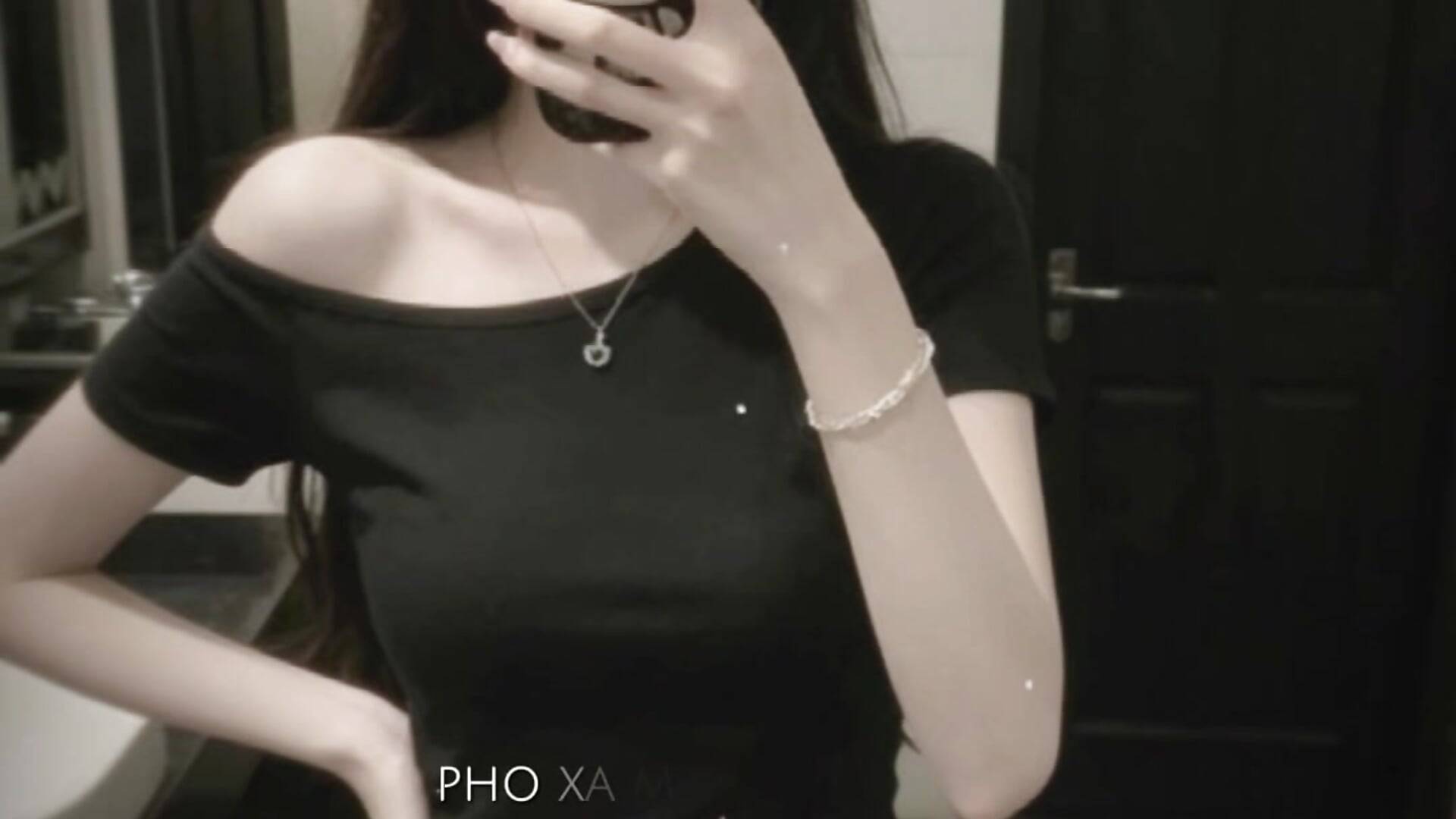 🌝 - video by Yiyina_17 cam model