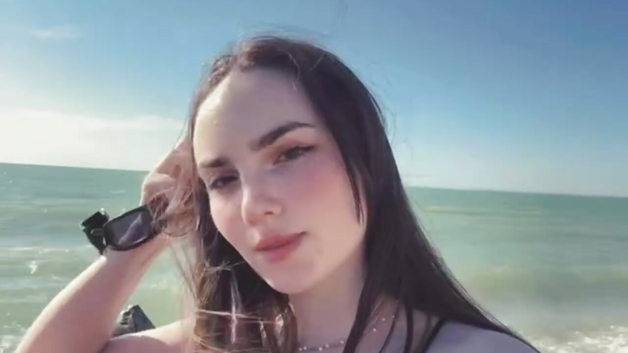 Bruh... - video by VanessaGrome cam model