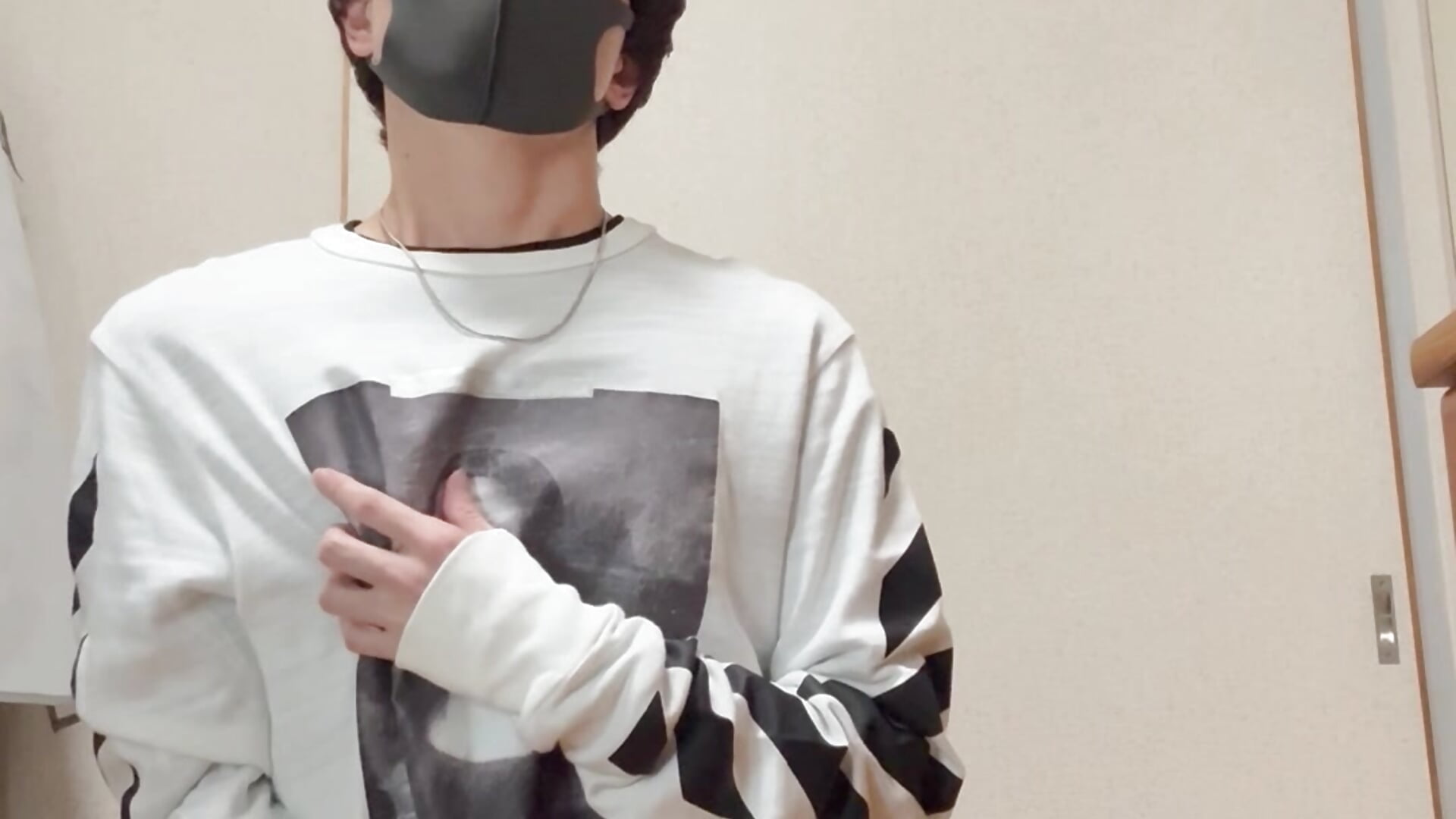 着衣オナニー2 - video by telumiya cam model