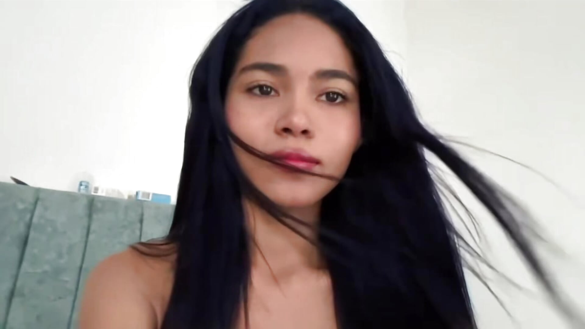 :) - video by luxurykatty cam model