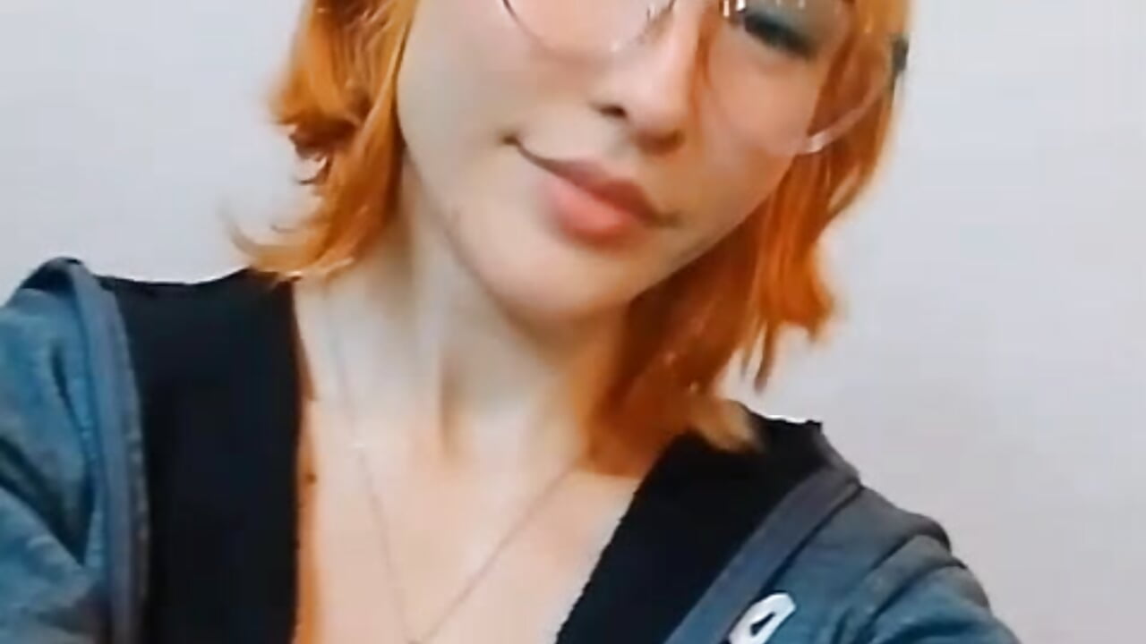 Jiji - video by Yuliennegg cam model