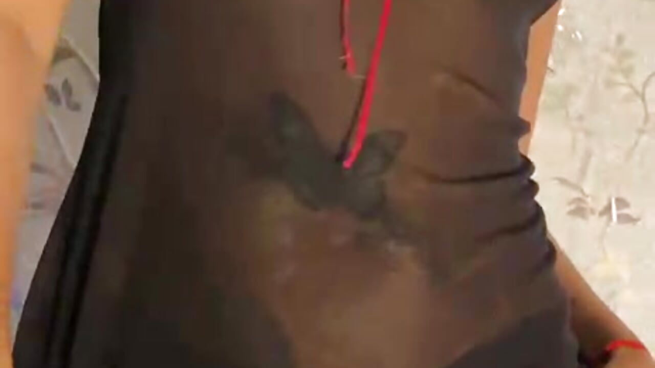 Do you like my dance sensual and show my feet?? - video by hanna_mooreee cam model