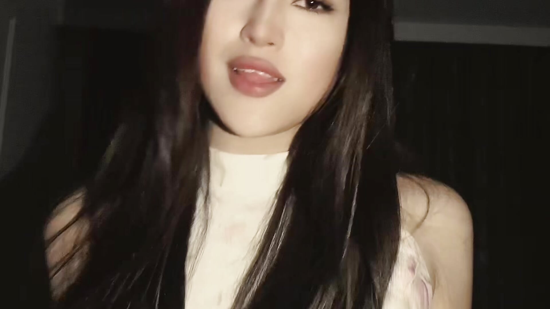 meow :"3 - clip cu la_kivi model videochat