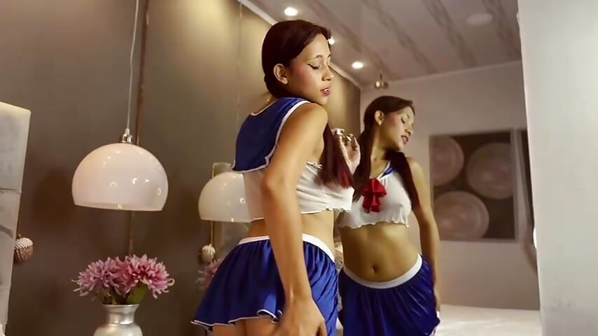 Meet me 😋 - video by NoaDream cam model