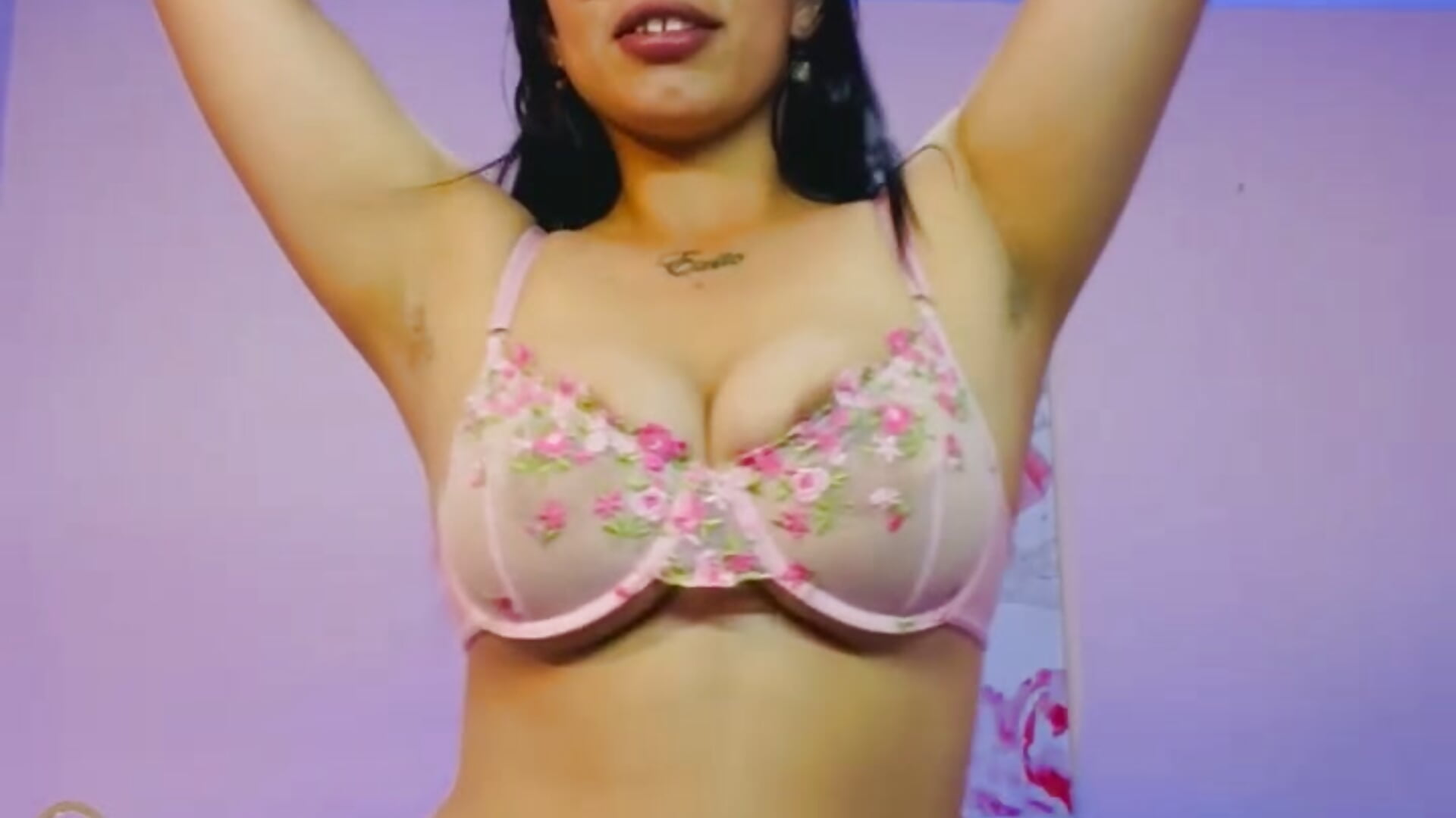 owwww yess – video modela na kameri Mia_garcia28