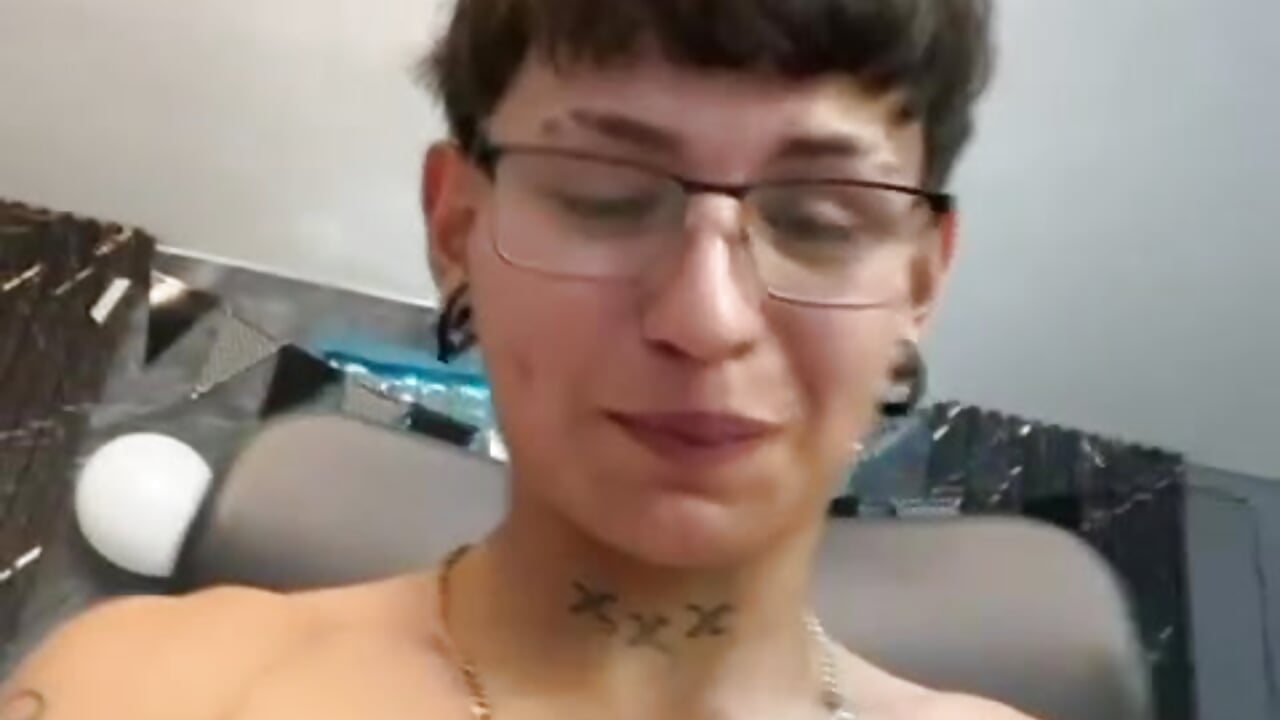 Me - video van Ebebyjuan cam-model