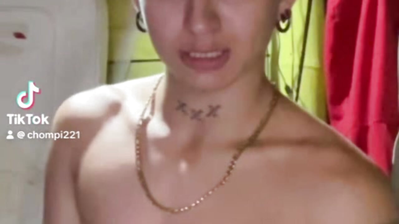 cc01cc85f5b34bb0afa619aaf16e3968 - vídeo de Ebebyjuan modelo de câmara