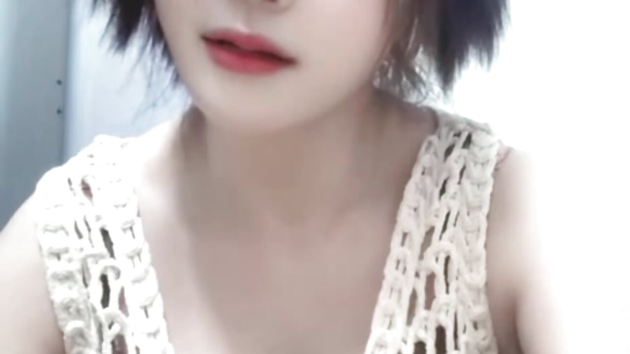 我i是小咪 - video by mimi-77869 cam model