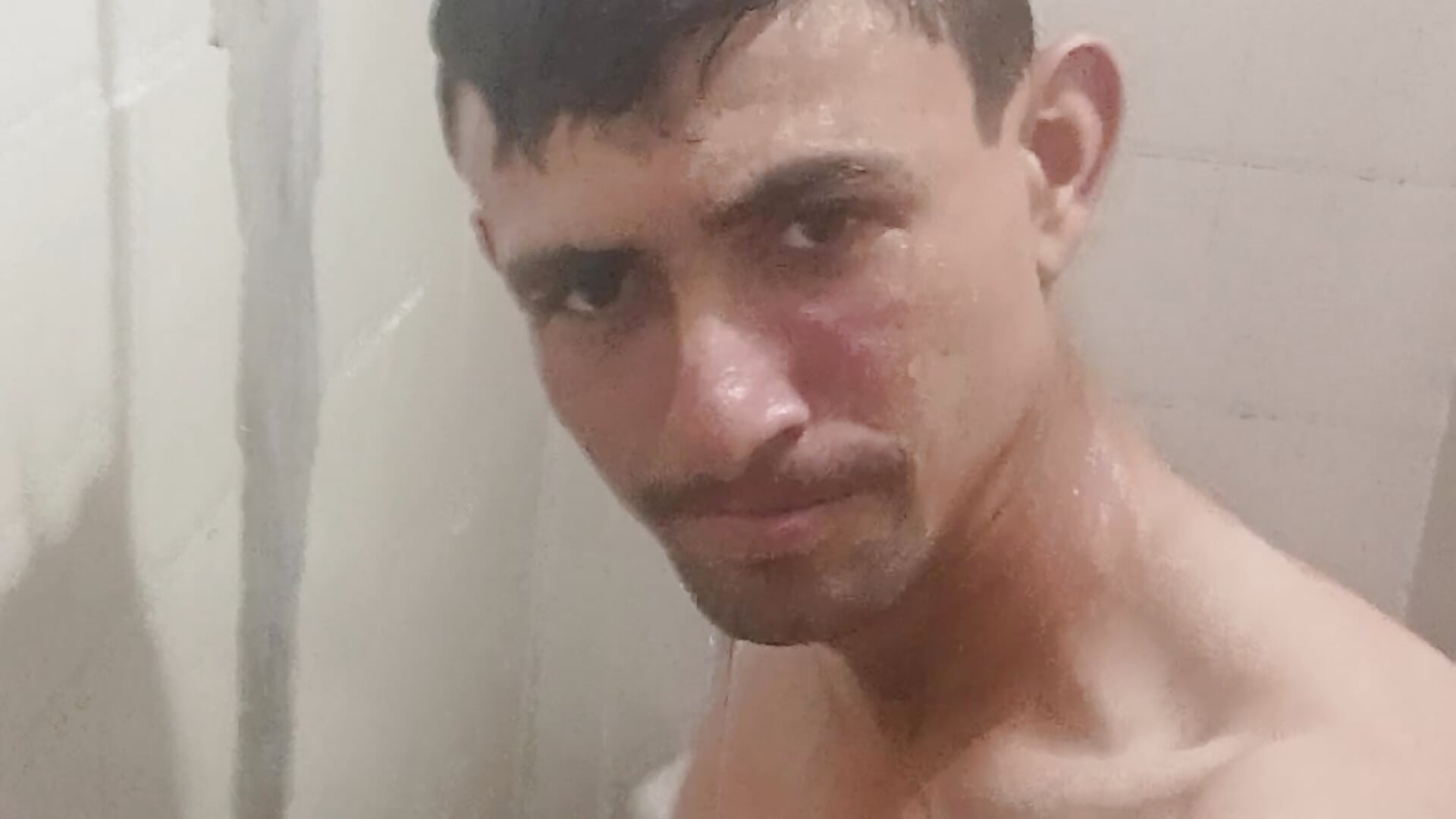 1000128435 – video modela na kameri jorgedark25