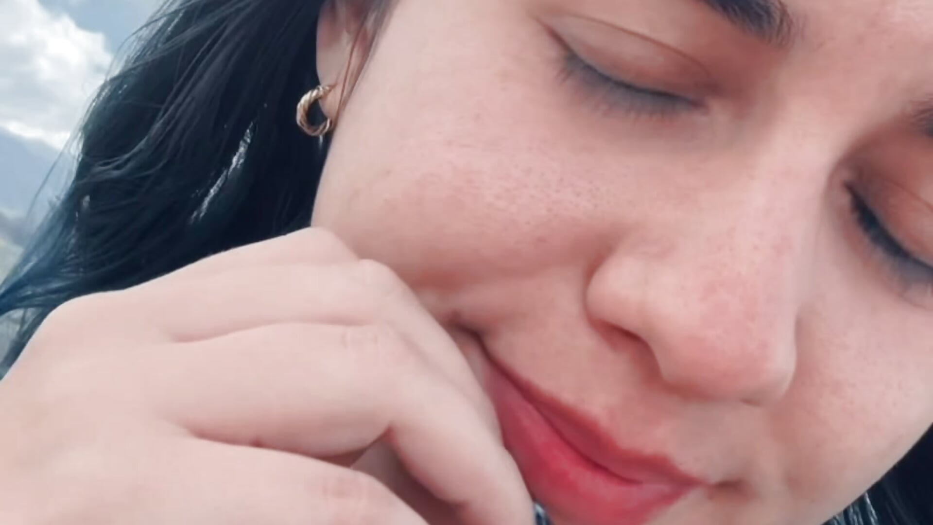 Cute in the nature ✨ - Vídeo de Lana_Herondale, modelo de vídeos