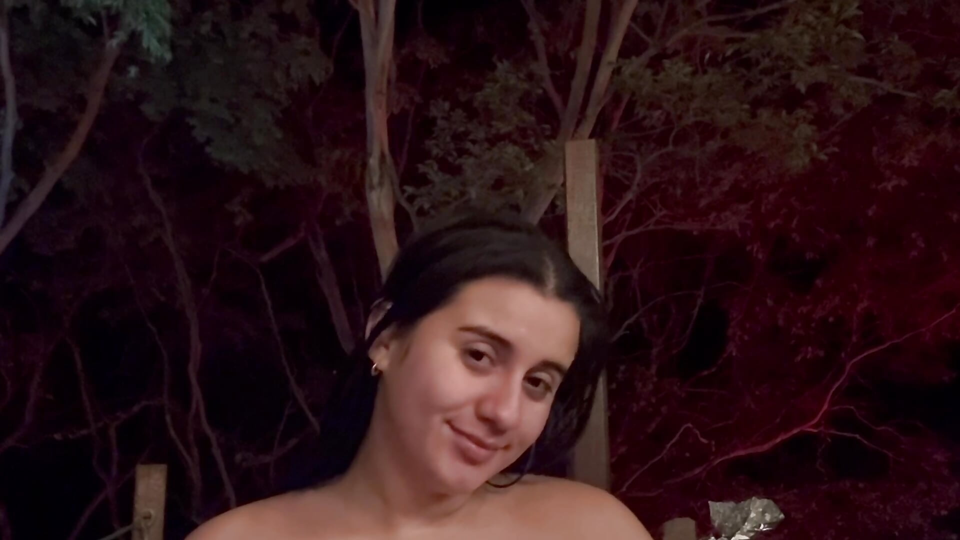 Hot tub 🥵 - Vídeo de Lana_Herondale, modelo de vídeos