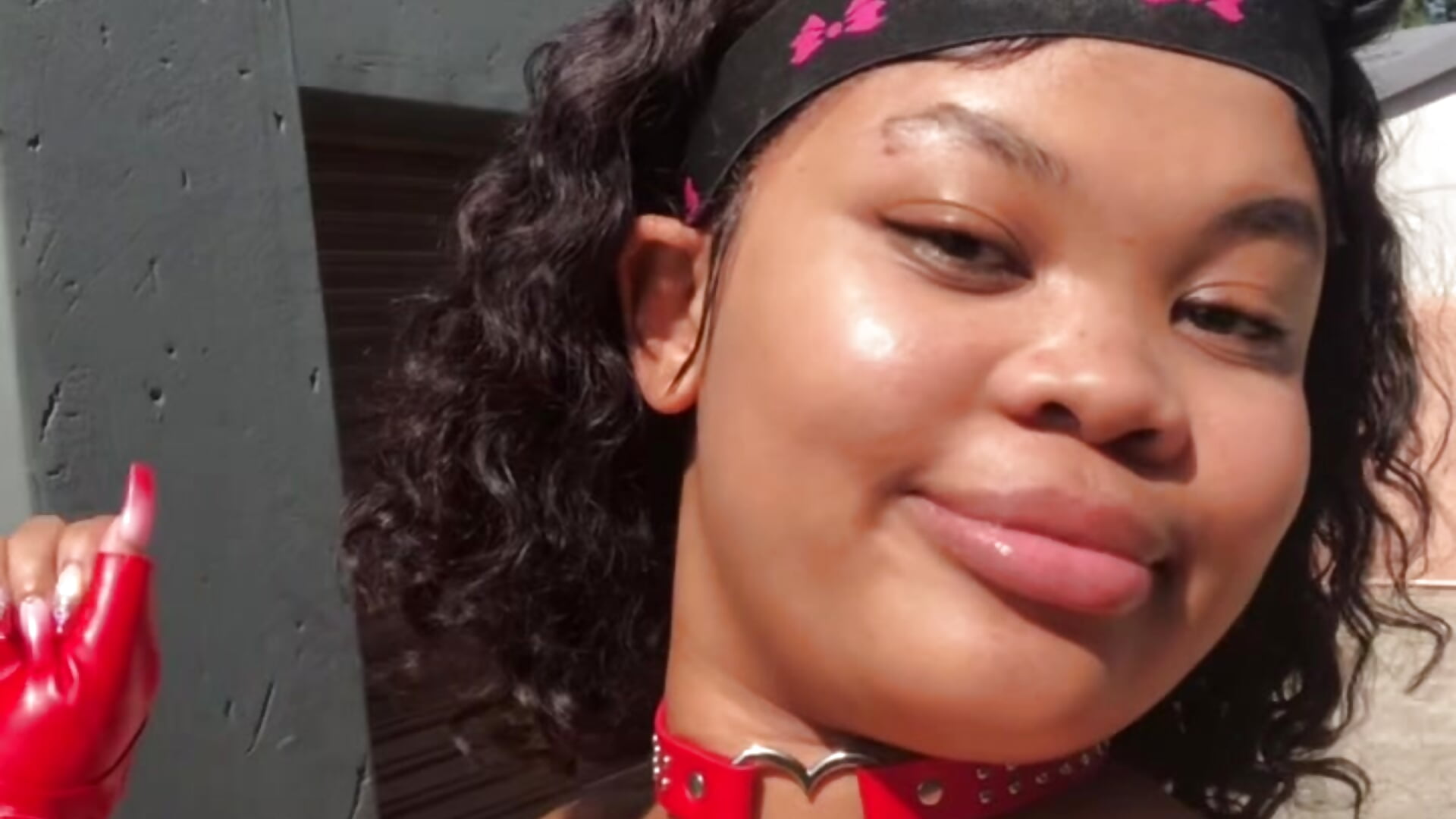 f5d7c0d785054d6487948c6c1a243db5– Thick_Ass_Barbiie kameramodell videója